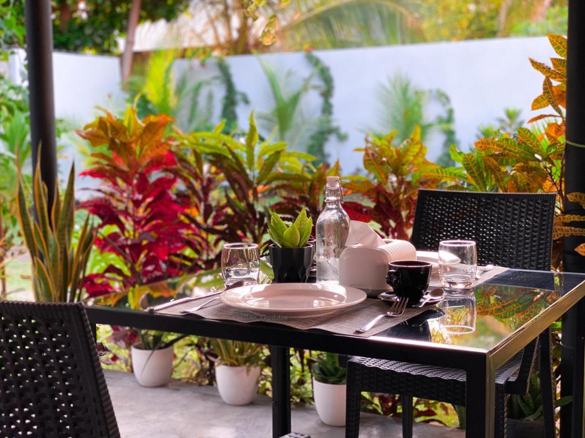 Hotel Chillax Thoddoo Exterior foto